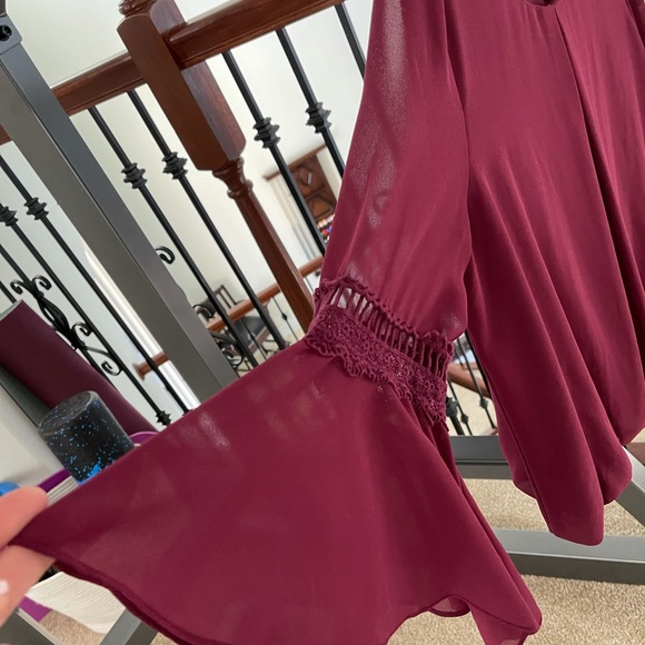 Blouse - Picture 2 of 5